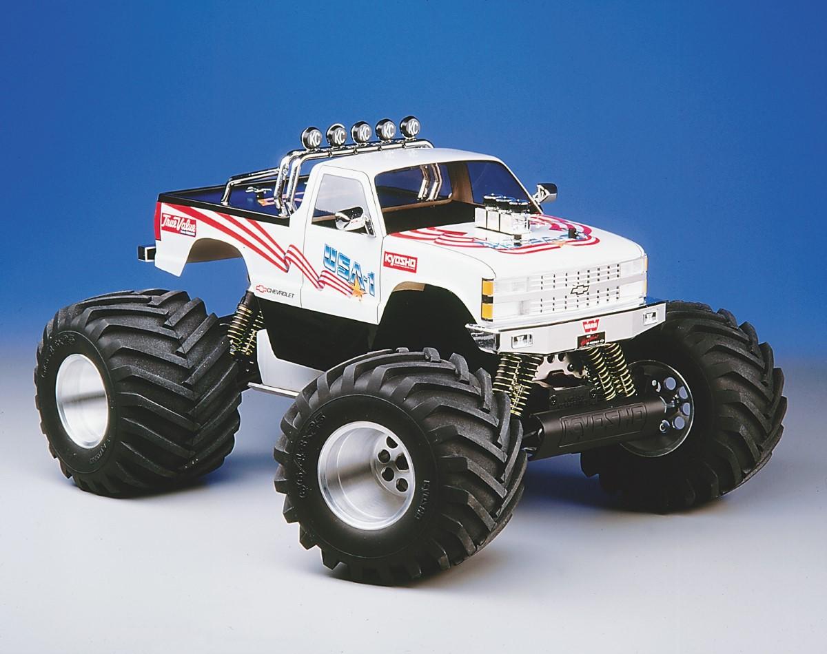 Monster Truck Gas Powered Rc Cars: Compete for Prizes: Monster Truck Gas Powered RC Cars in Competitive Scene 