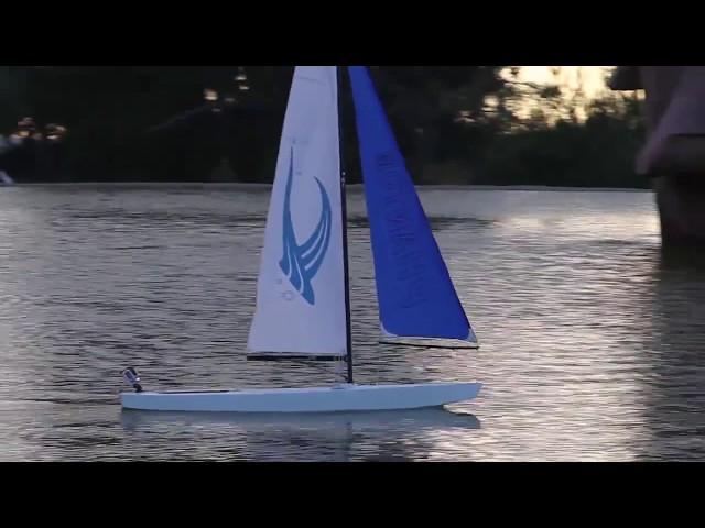 Star 45 Rc Sailboat:  Key Features.