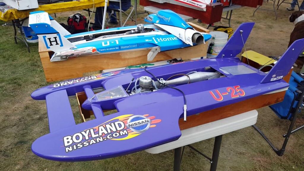 Exploring the Features and Benefits of 1/5 Scale RC Hydroplanes Swell RC
