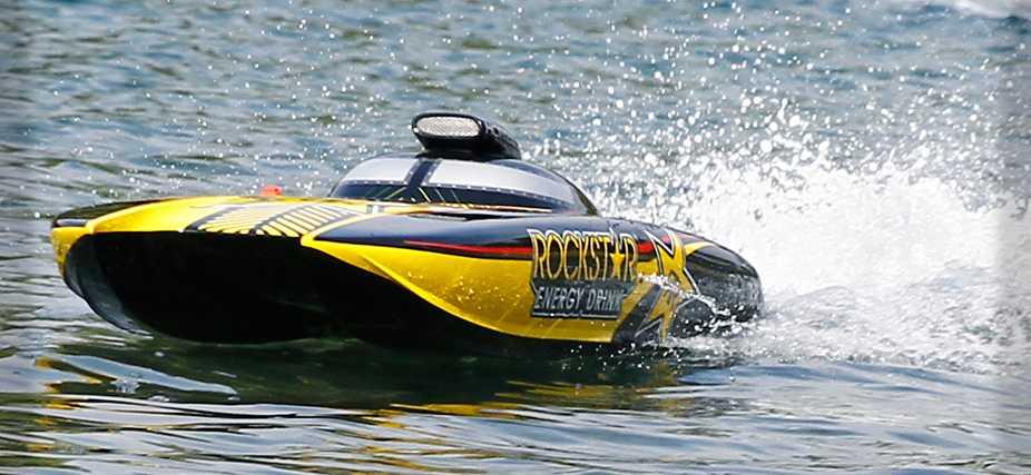 Proboat Rockstar 48:  The rockstar among offshore race boats.