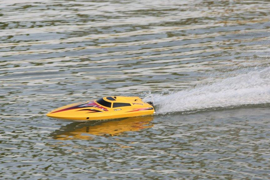 3S Rc Boat: Lightweight and Speedy: The Essential Features of a 3s RC Boat