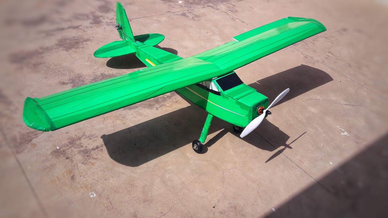 Indoor 3D Rc Plane: A new trend in indoor 3D RC plane flying: the use of cameras and lights.