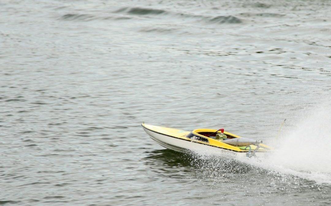 Model Speed Boat Kits: Choosing the Right Model Speed Boat Kit