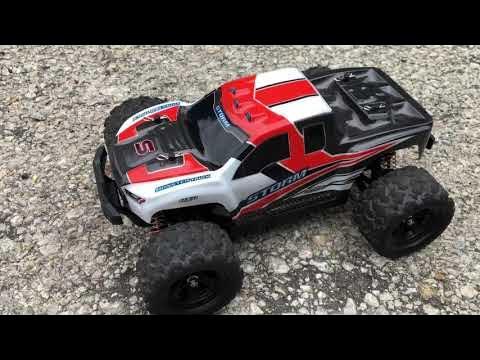 Best Rc Car Under $50:  Holy Stone RC cartoon race car - the best rc car under $50!