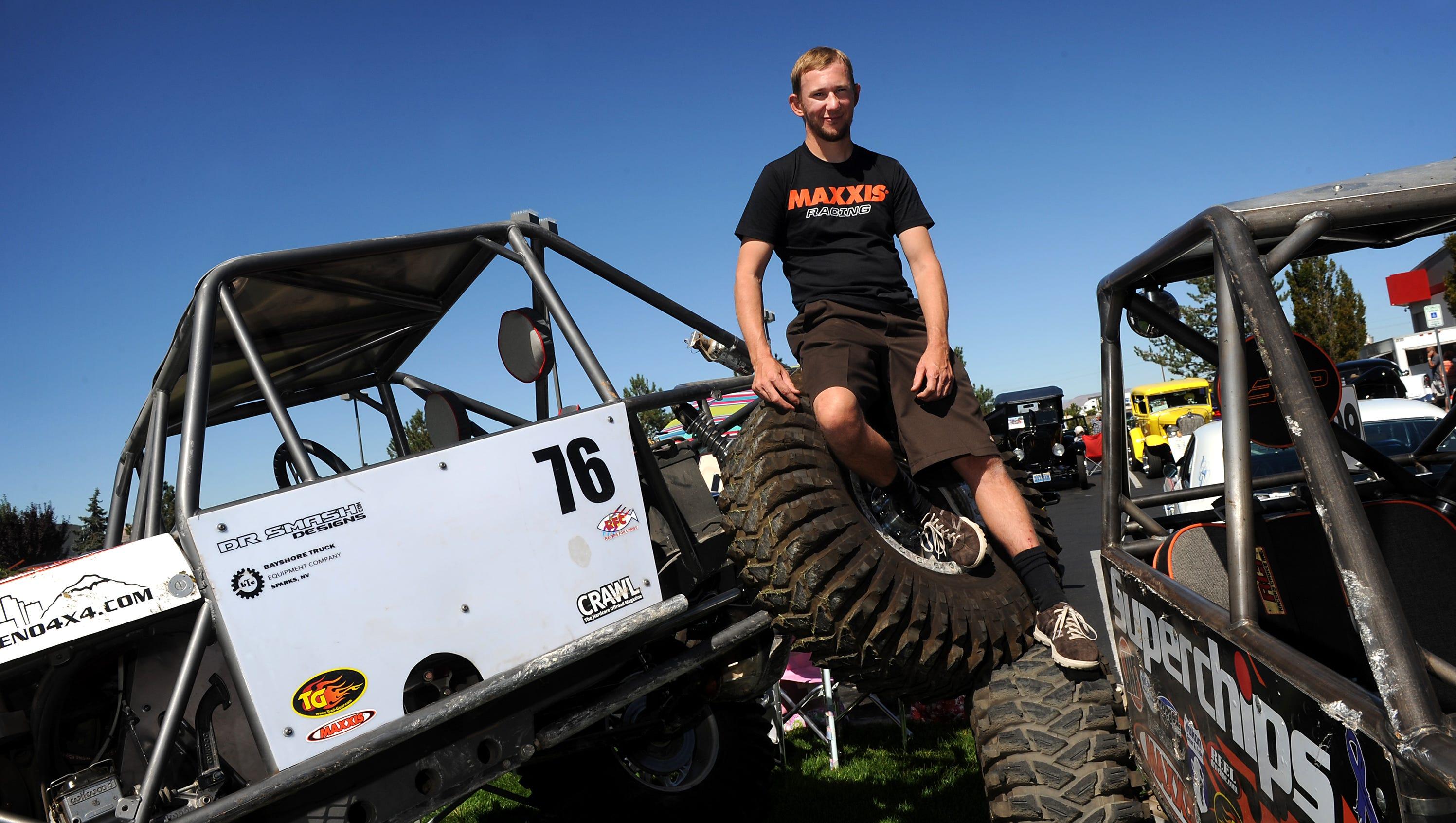 Rock Crawler Truck: Join the adrenaline-fueled world of competitive rock crawling