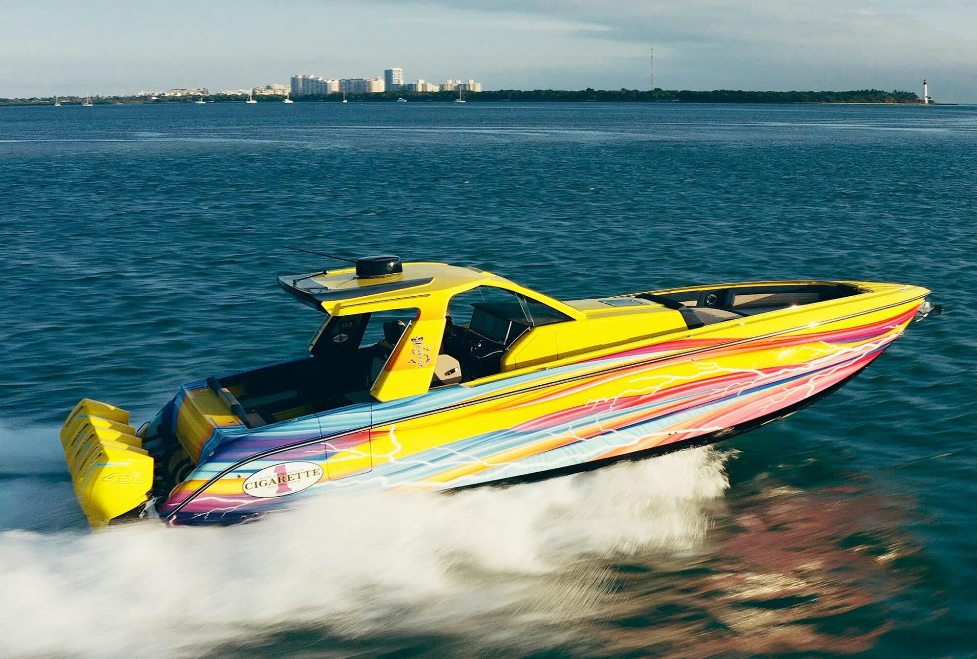 High Speed Racing Boat: Cutting-Edge Designs and Unmatched Performance: The World of High-Speed Racing Boats
