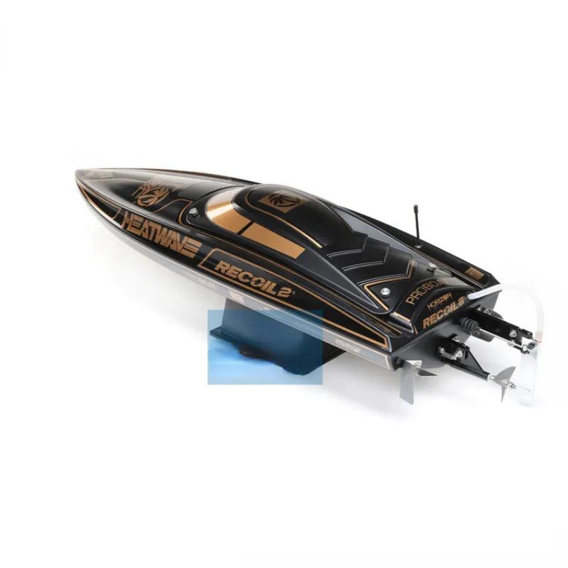 Proboat Recoil 26: High-Performance RC Boat with Self-Righting System and Powerful Motor.